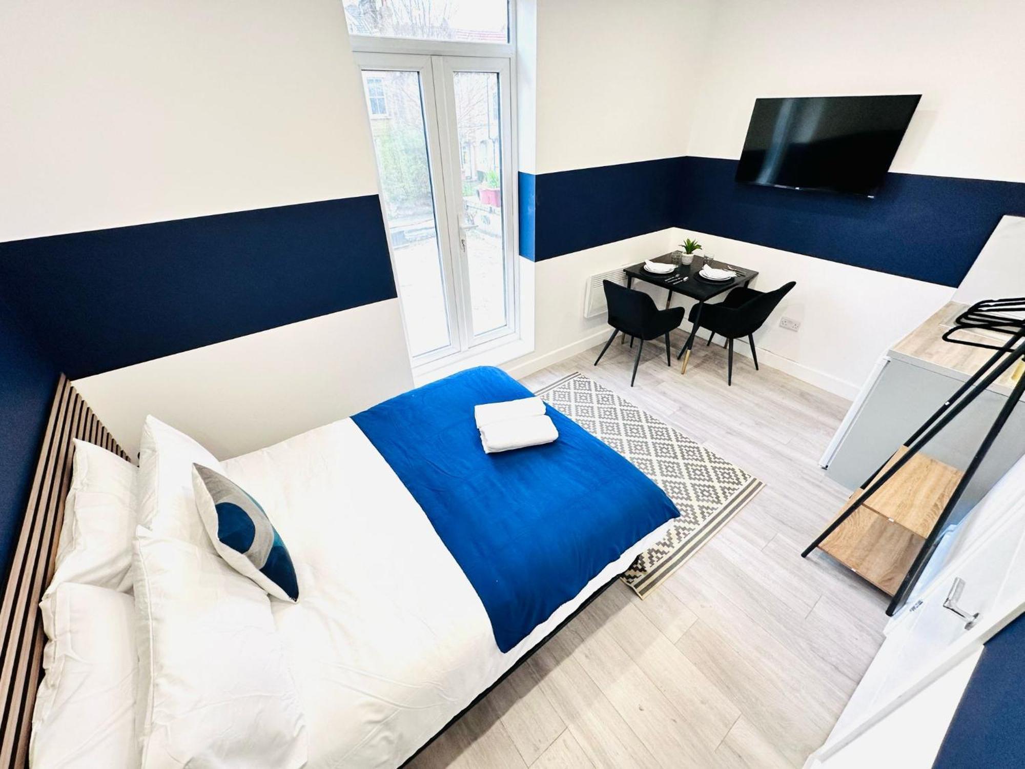 High Standard Central Studios Perfect For Tourists! Лондон Экстерьер фото