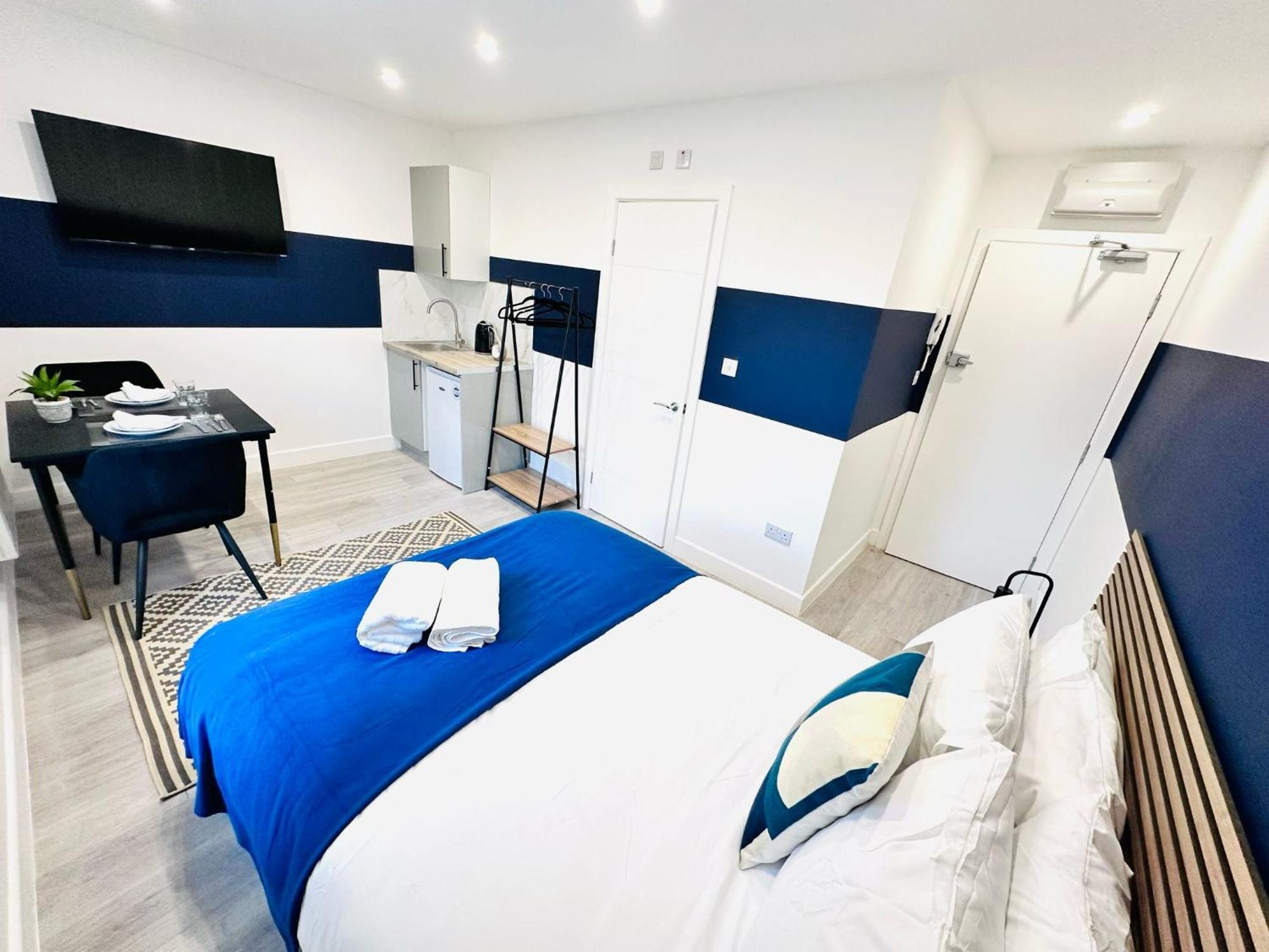 High Standard Central Studios Perfect For Tourists! Лондон Экстерьер фото