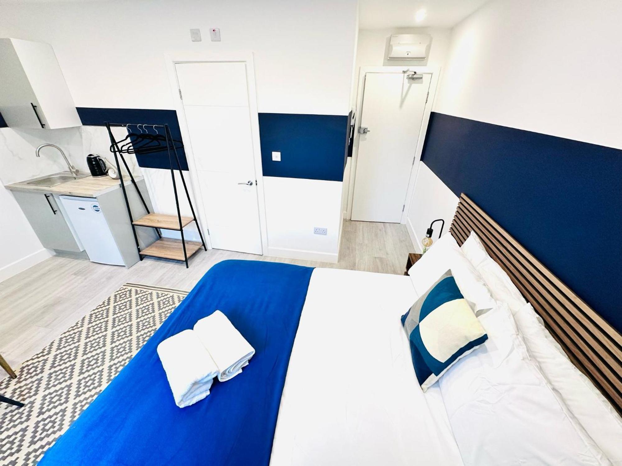 High Standard Central Studios Perfect For Tourists! Лондон Экстерьер фото