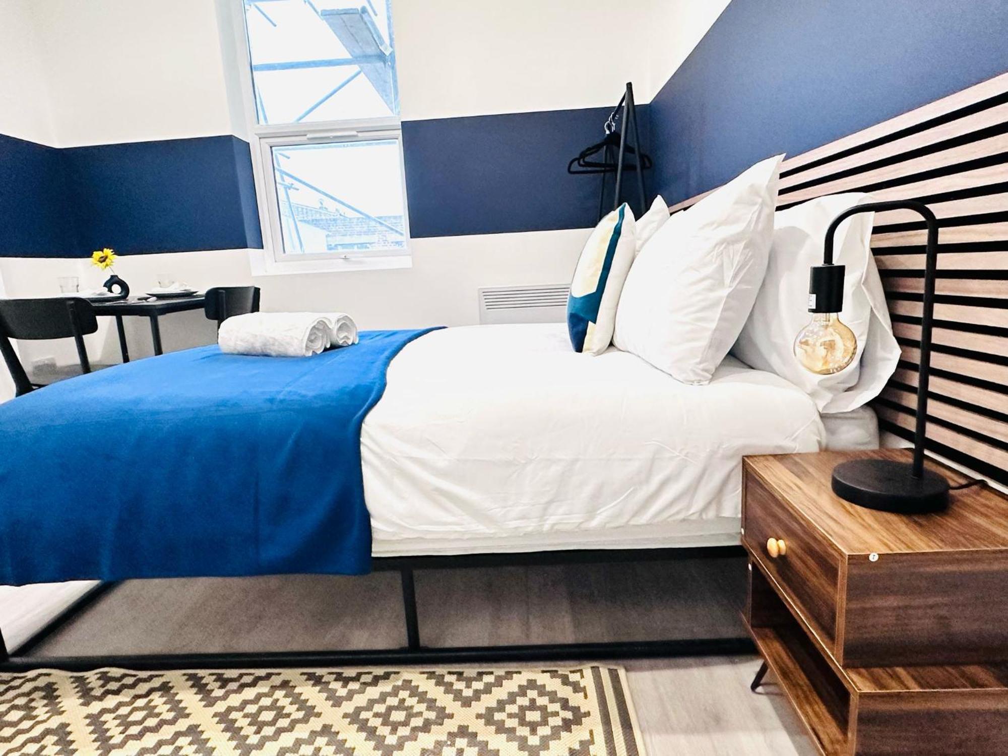 High Standard Central Studios Perfect For Tourists! Лондон Экстерьер фото