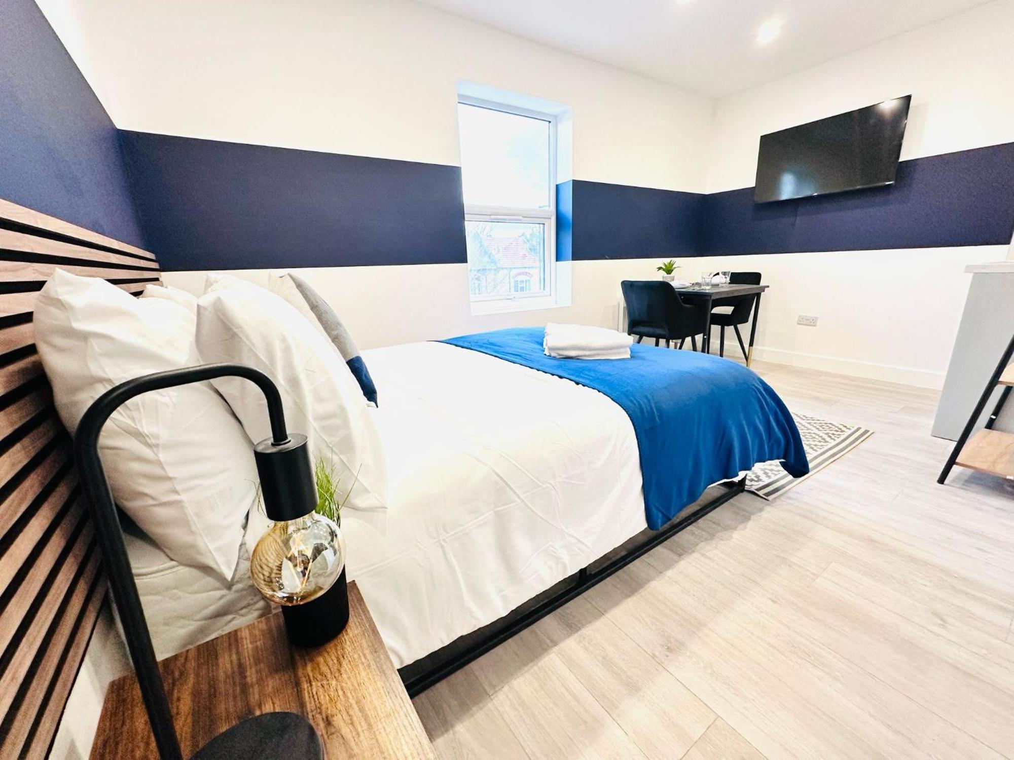 High Standard Central Studios Perfect For Tourists! Лондон Экстерьер фото