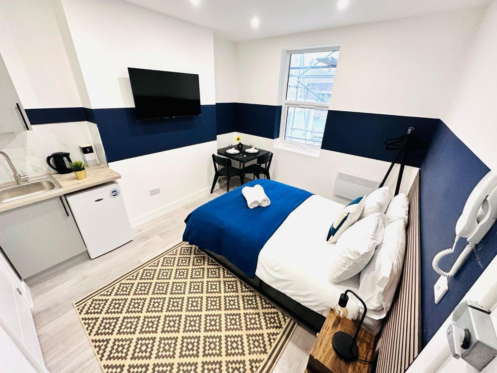 High Standard Central Studios Perfect For Tourists! Лондон Экстерьер фото