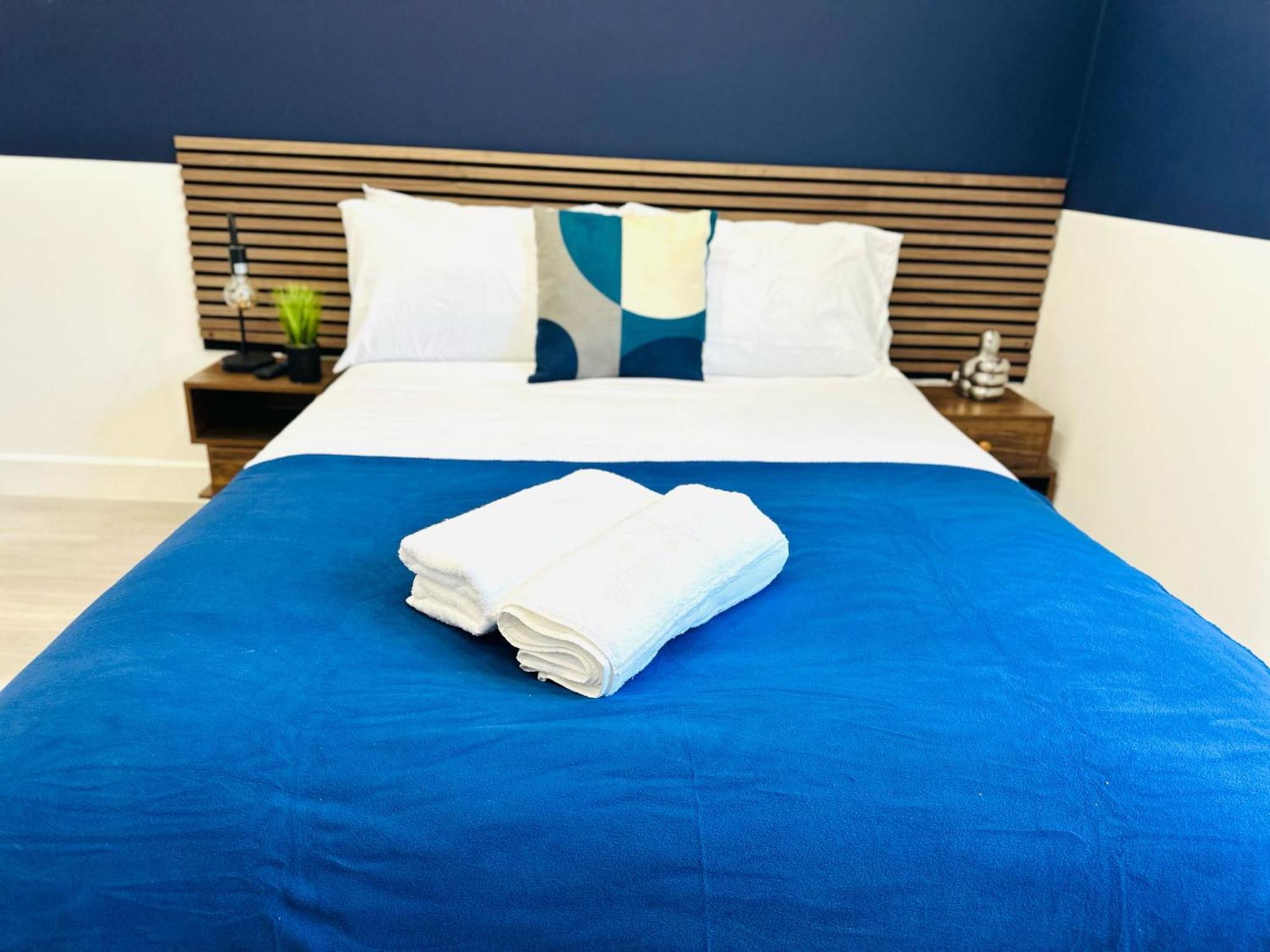 High Standard Central Studios Perfect For Tourists! Лондон Экстерьер фото