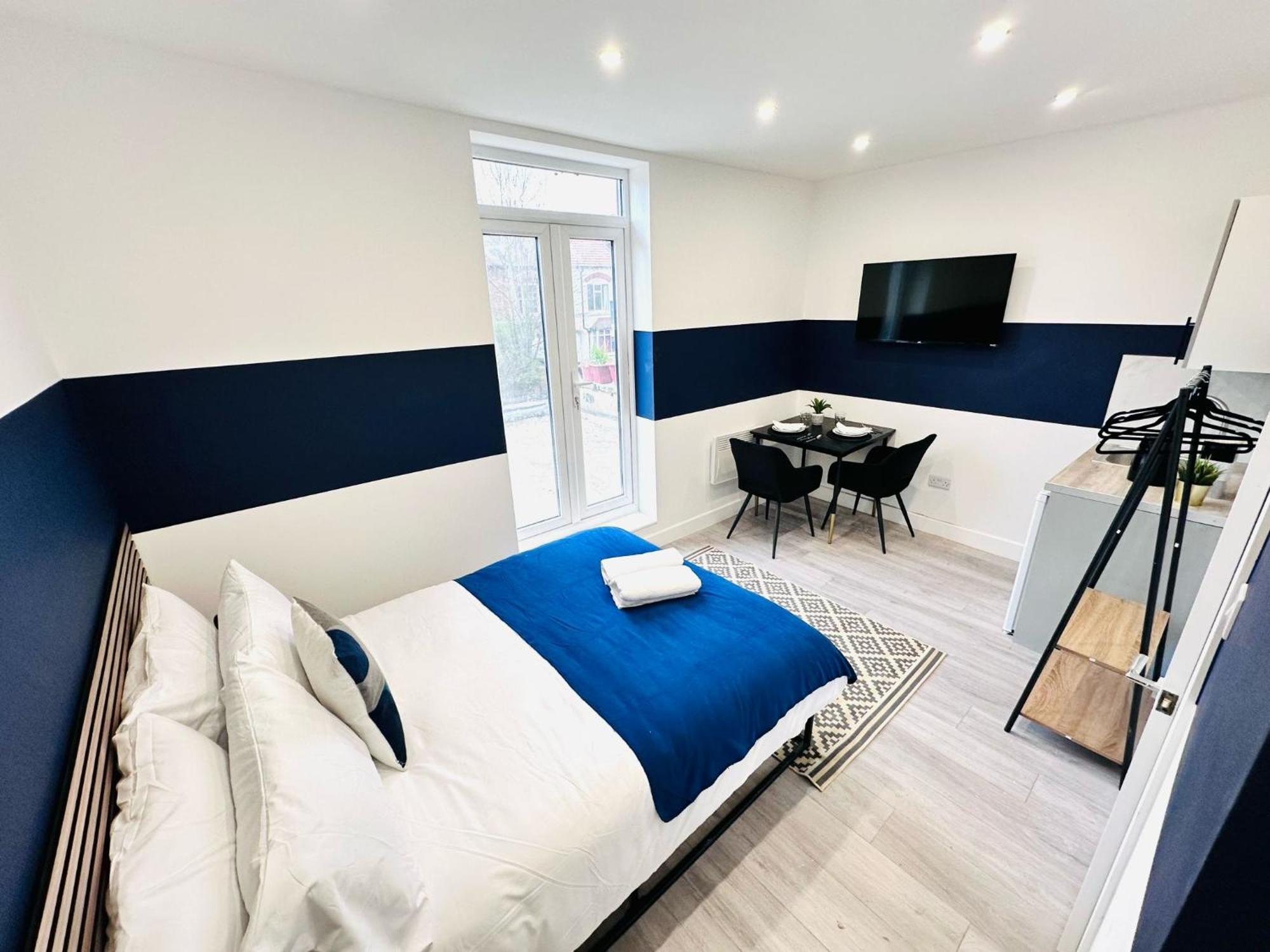 High Standard Central Studios Perfect For Tourists! Лондон Экстерьер фото