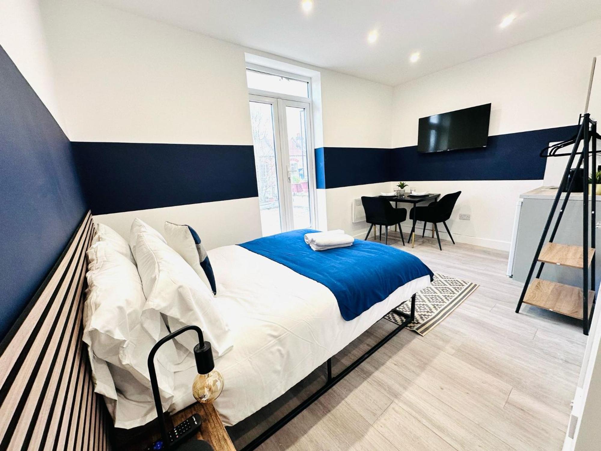 High Standard Central Studios Perfect For Tourists! Лондон Экстерьер фото