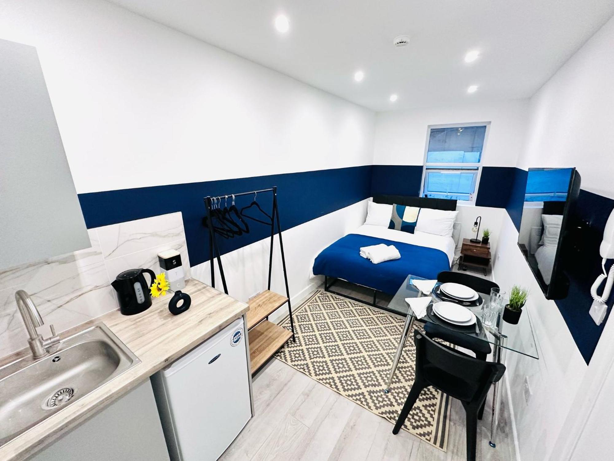 High Standard Central Studios Perfect For Tourists! Лондон Экстерьер фото