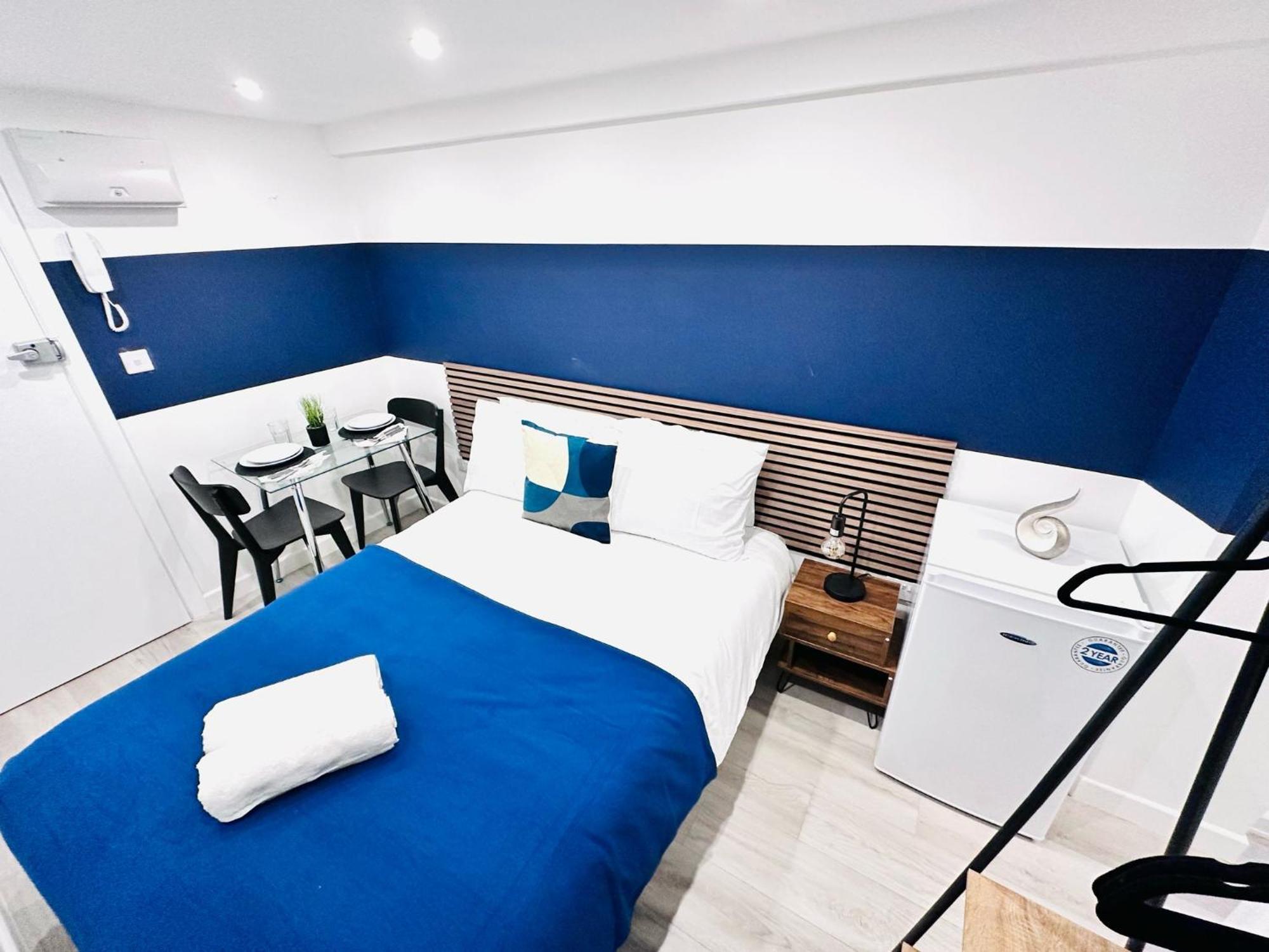High Standard Central Studios Perfect For Tourists! Лондон Экстерьер фото